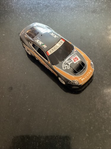 Scalextric jaguar xkr gt3 - scalextric,