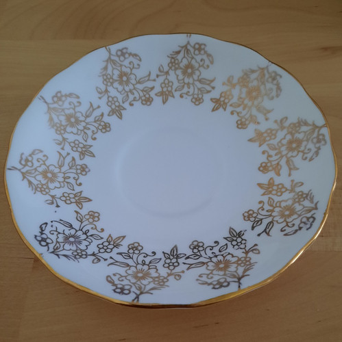 Crown royal bone china - royal,
