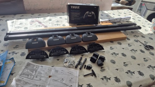 Roofbars and thule 753 foot - and,