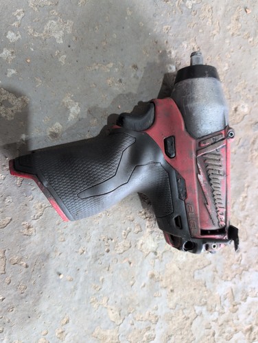 Milwaukee m12 ciw38 impact - ciw38, 3/8