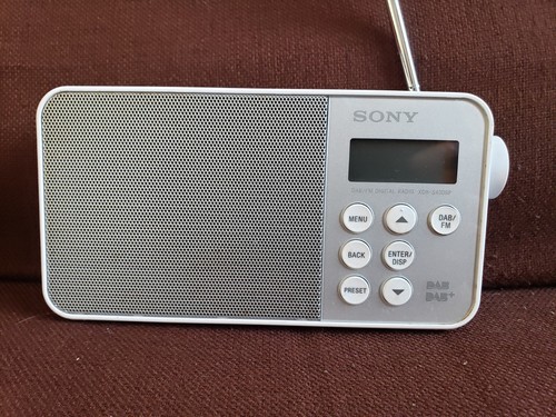 Sony xdr s40dbp portable - xdr-s40dbp,