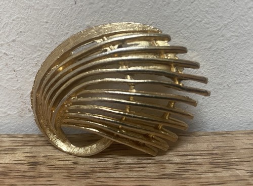 Vintage brooch coro - coro, style