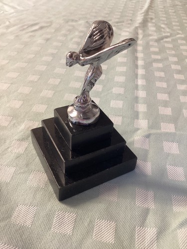 Rolls royce spirit ecstasy - rolls,