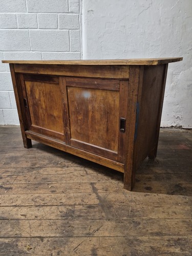 Vintage wooden work bench - vintage,