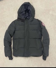 Canada Goose Men's Jacket Large