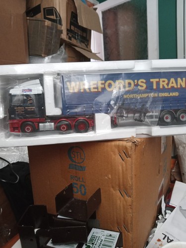 Corgi cc13216 daf - daf, space