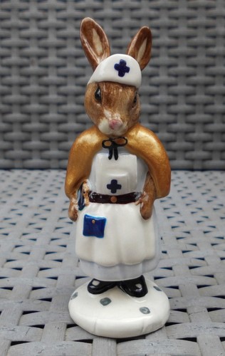 Royal doulton nurse bunnykins - doulton,