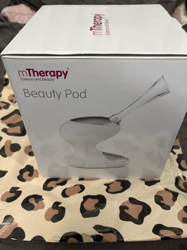 Therapy beauty device and - m,