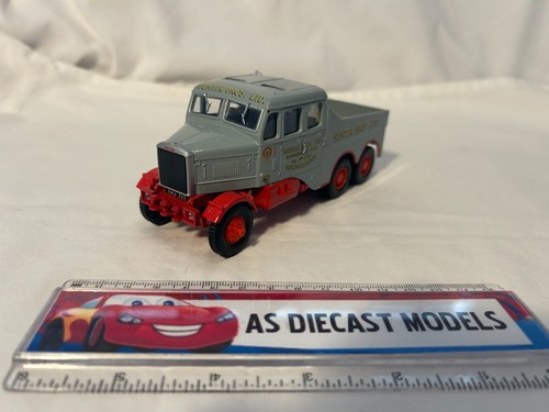 Corgi modern truck showmans - corgi,