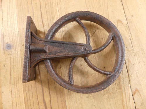 Rustic cast iron - cast, wall