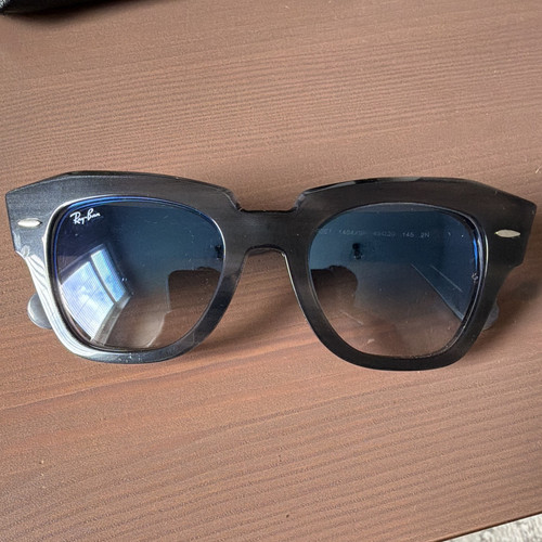 Ray ban state - state, street