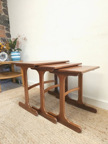 Plan nest coffee tables - of,