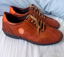 LORETTA Tan Brown Designer