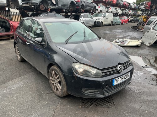 Volkswagen golf tdi - se,