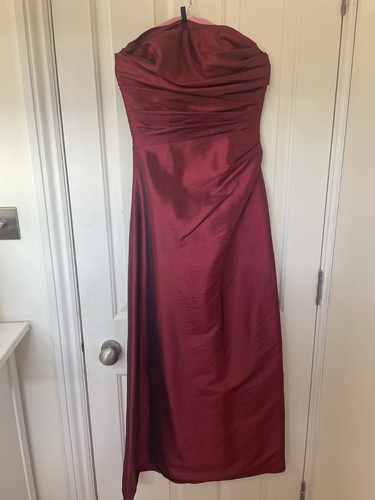 True bride burgundy bridesmaid - true,