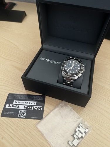 Tag heuer aquaracer black - tag, dial