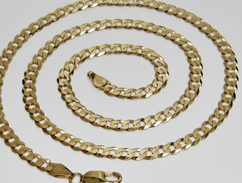 Solid 9ct yellow gold - gold, on