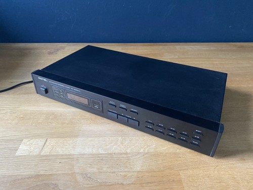 Rotel stereo tuner - stereo,