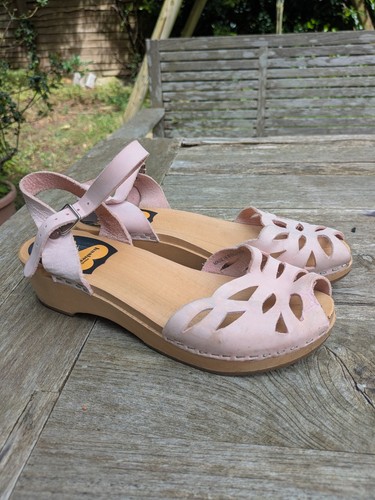 Light pink toffel wooden clog - light,