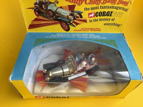 Corgi toys 266 - toys,