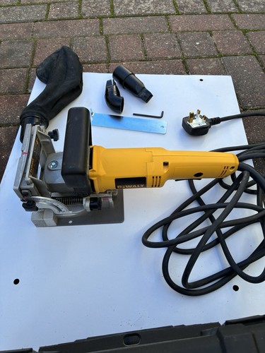 Dewalt biscuit jointer - dewalt,