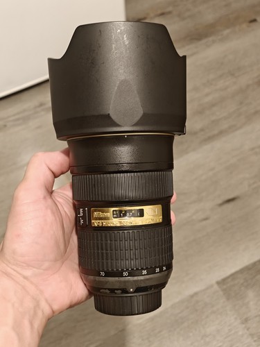 Nikon nikkor 70mm - nikon, f2.8g