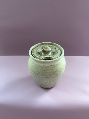 Vintage studio pottery - studio,