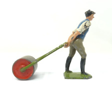 BRITAINS HOME FARM SERIES MAN PULLING GARDEN ROLLER #5032