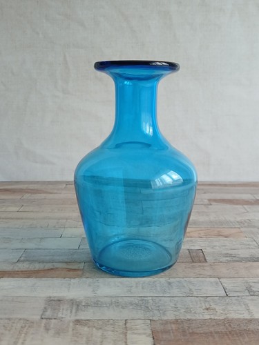 Vintage turquoise blue glass - blue,