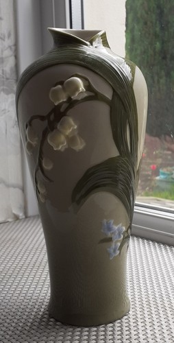 Graff porcelain vase lily - porcelain,