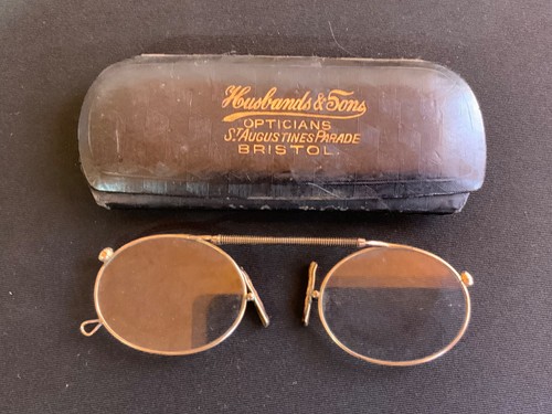 Antique vintage nose pinch - antique,