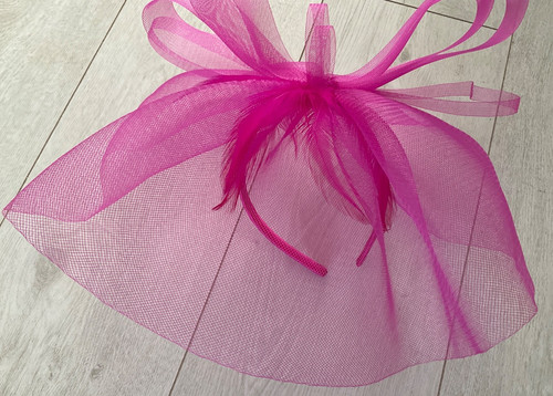 Ladies pink fascinator wedding - pink,