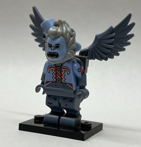 Lego flying monkey bared teeth - flying,