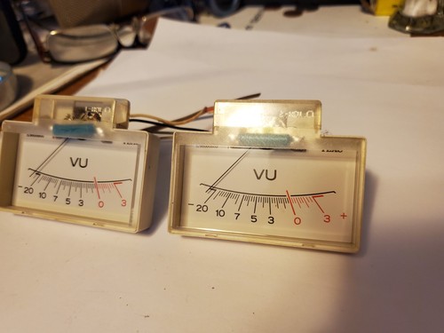 Teac 2000r pair of vu - x-2000r,