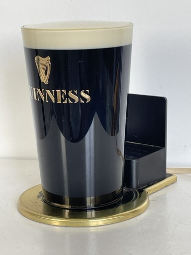 Vintage guinness bar top pump - top,