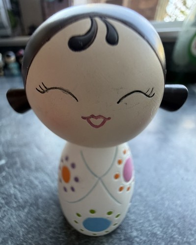 Collectable momiji giggles - collectable,