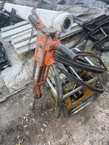 Bedford hydraulic jcb beaver - bedford,