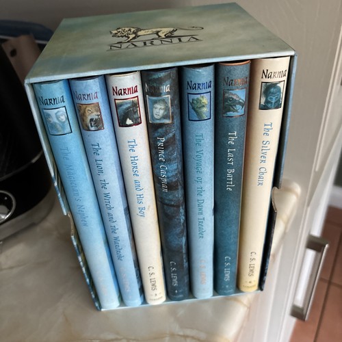 The chronicles narnia books - narnia,