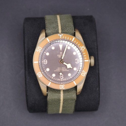 Tudor black bay bronze - tudor,
