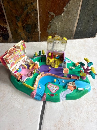 Vintage 1996 polly pocket - polly,