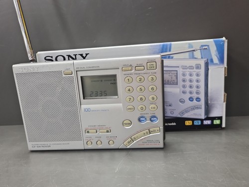 Sony portable radio reciever - radio,