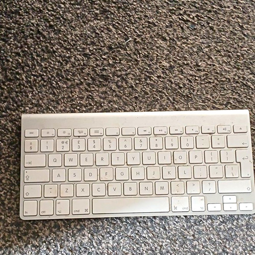 Apple wireless keyboard a1314 - apple,