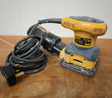 Dewalt D26441 Corded Palm