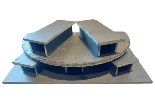 Natural slate breeding - , cave