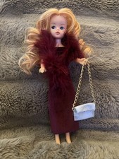 Vintage Sindy doll With dress