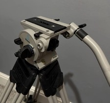 Vinten Vision 5 Fluid Head +