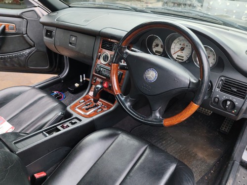 Mercedes slk r170 - r170, walnut