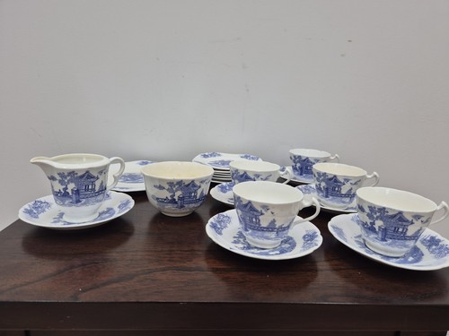 Balfour royal crown - crown, pottery