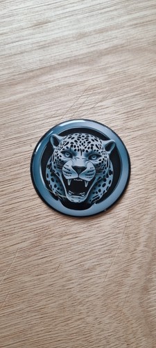 Gear rotary knob dome badge