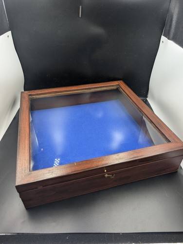 Wooden tabletop display case - tabletop,